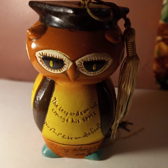 VINTAGE COLORFUL WOODEN WISE OLD GRADUATION OWL WITH MANY SAYINGS MADE IN JAPAN - Picture 5 of 8